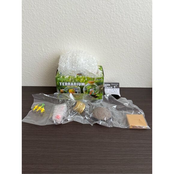 RE-MENT Pikmin Terrarium Collection Figure - Leave The Electricity - Picture 1 of 4